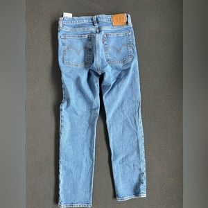 Levi’s Medium blue wash wedgie straight women’s jeans